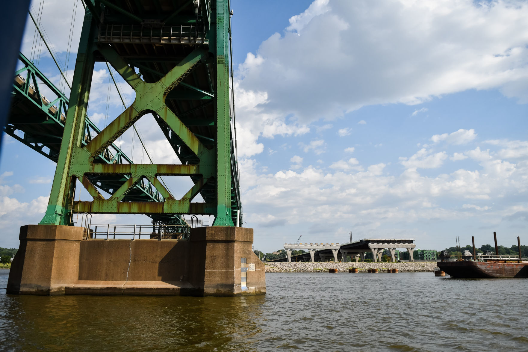 082818-74bridgeChCatTour-048a.jpg